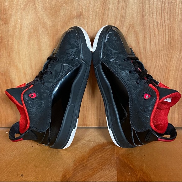 Kids 9 Jordan Dub Zero Mid Athletic Shoes Black Red SEF0860 - Picture 6 of 9
